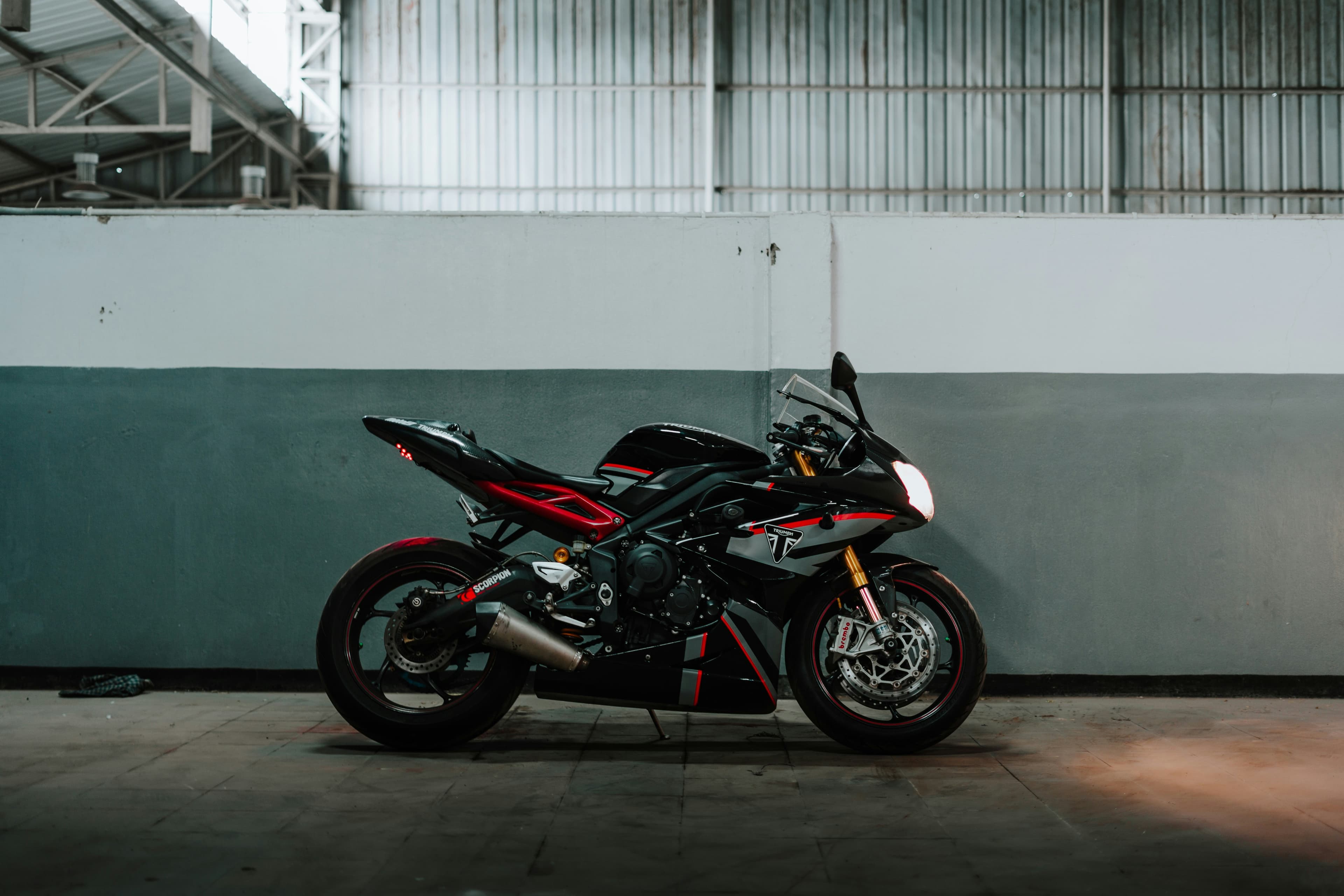 Motorrad gebraucht kaufen 2026: Checkliste, Kaufvertrag & i-Kfz