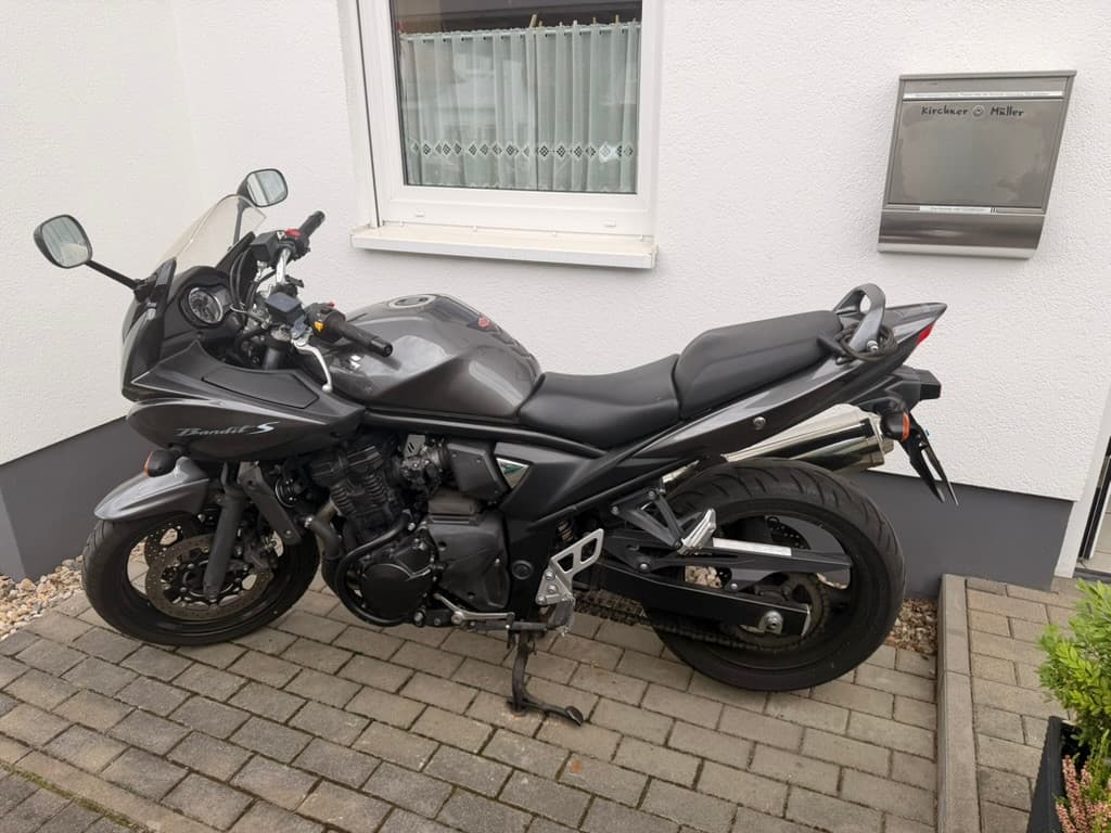 Suzuki GSF650 SA (02.2016) – Foto 2