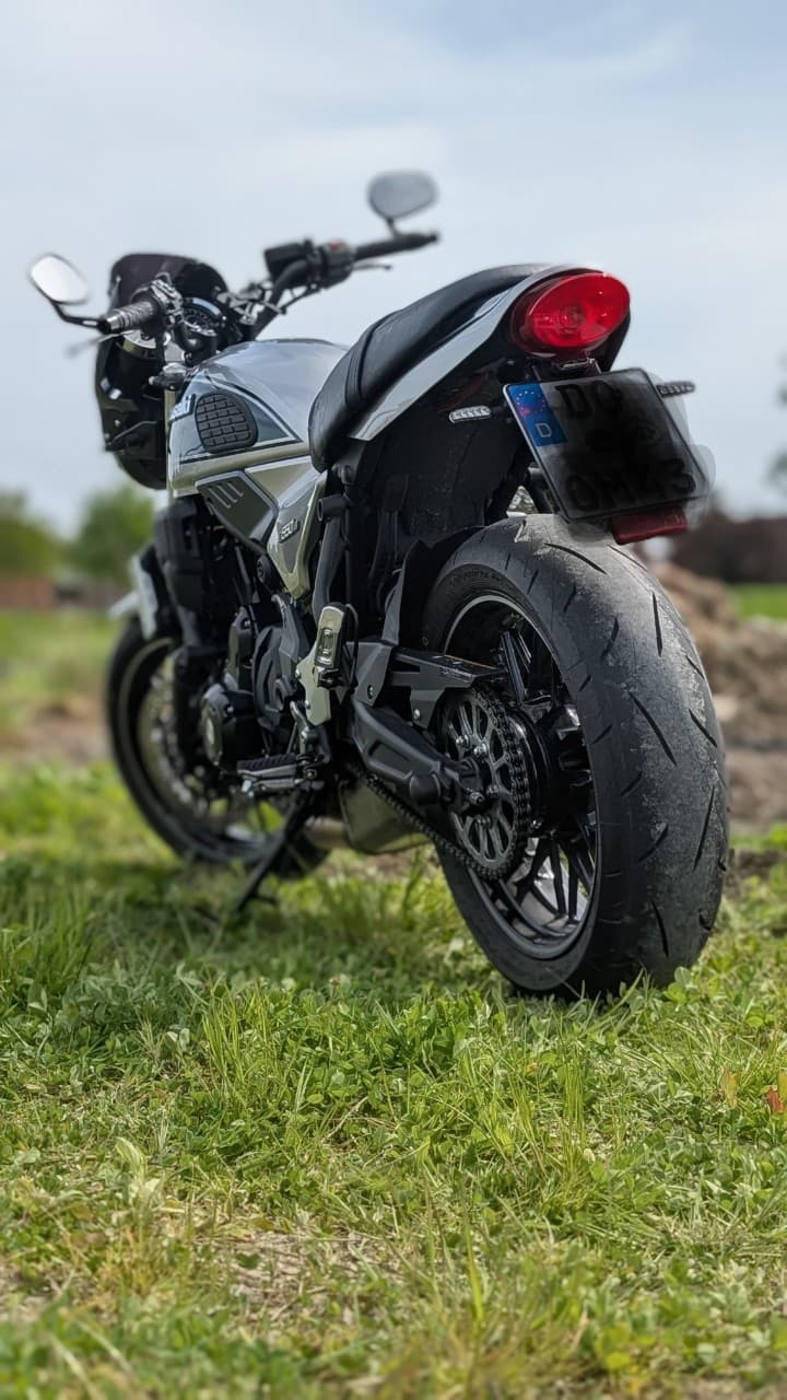 Kawasaki Z 650 RS (05.2024) – Foto 7