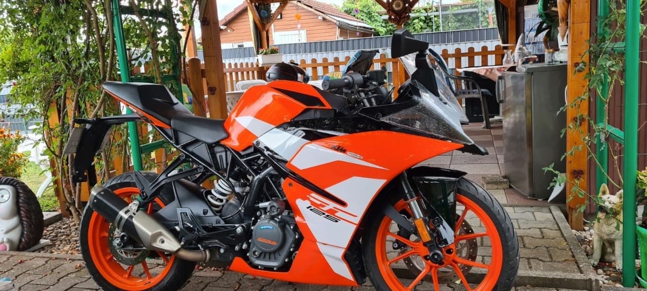 KTM RC 125 (10.2018) – Foto 3