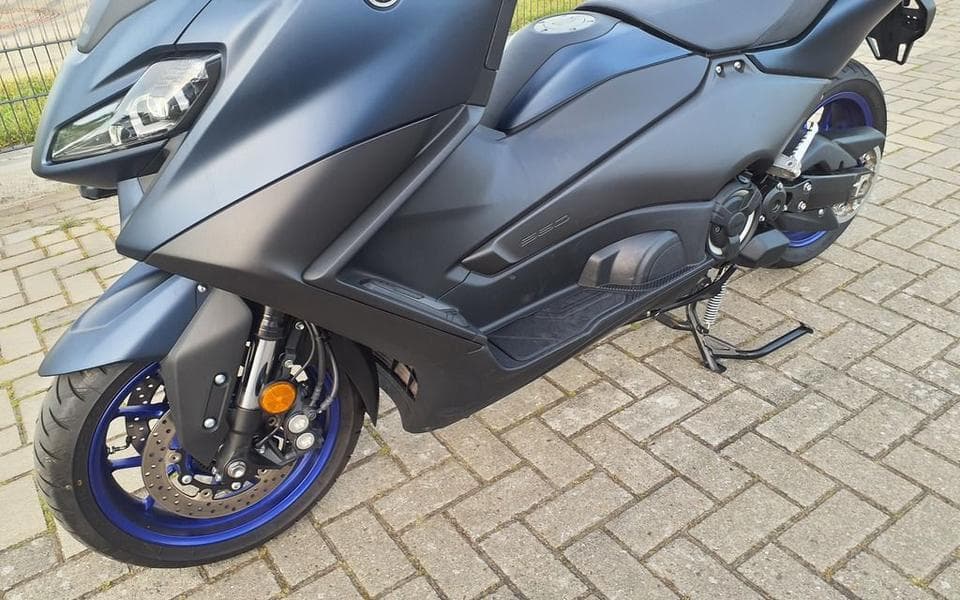 Yamaha T-MAX 560 (04.2024) – Foto 5