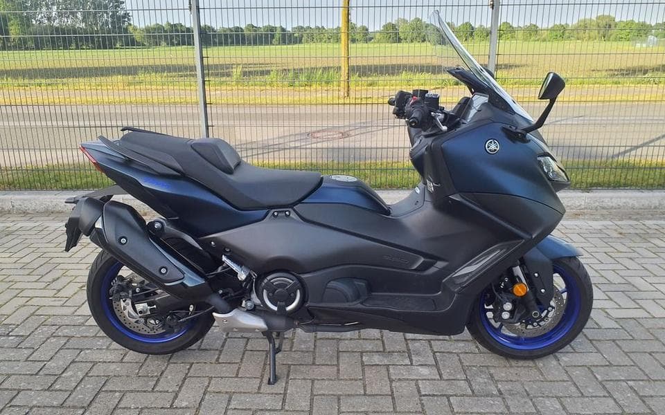 Yamaha T-MAX 560 (04.2024) – Foto 2