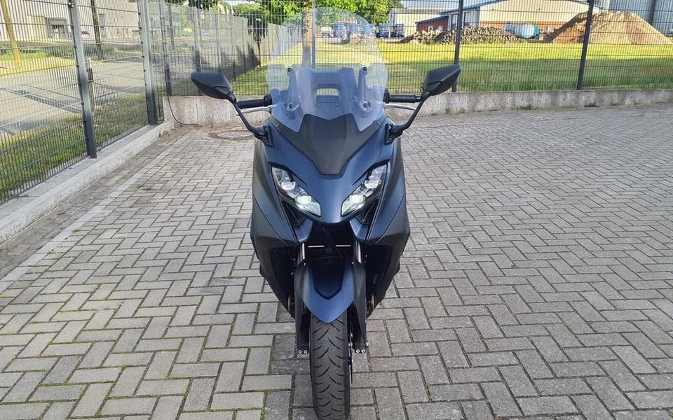 Yamaha T-MAX 560 (04.2024) – Foto 1