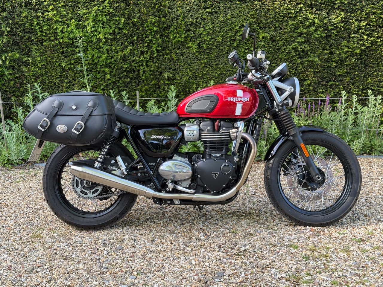 Triumph Street Twin (06.2016) – Foto 1