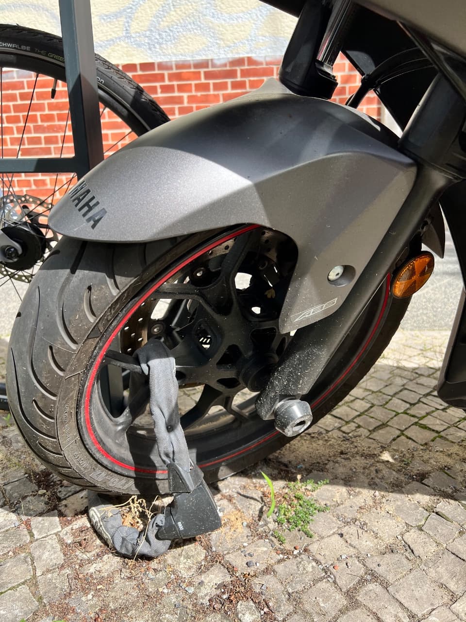 Yamaha R3 (07.2016) – Foto 1