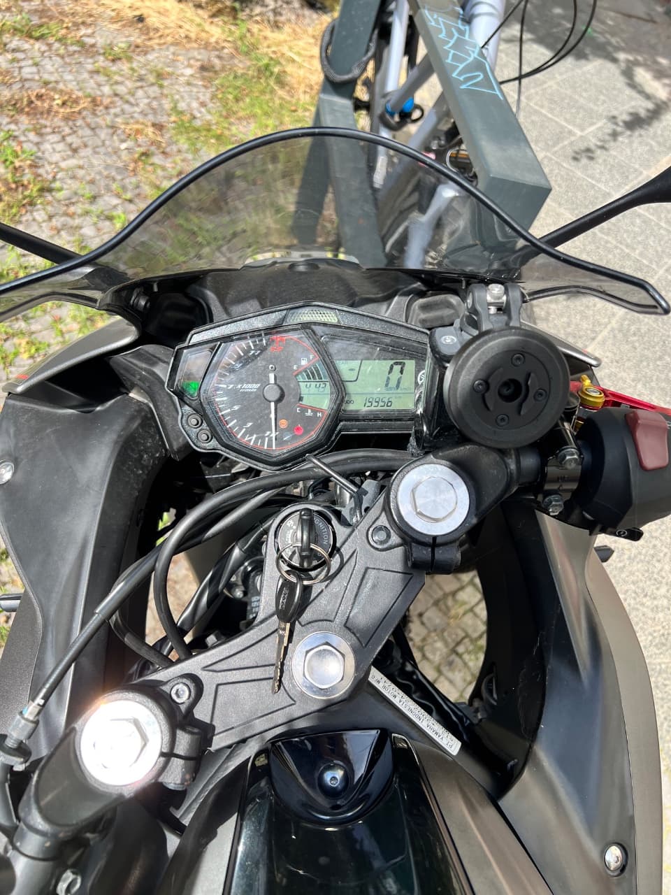 Yamaha R3 (07.2016) – Foto 5