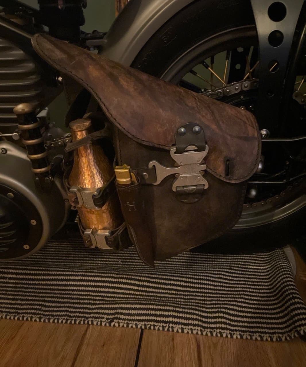 Harley-Davidson Knucklehead (07.1950) – Foto 4