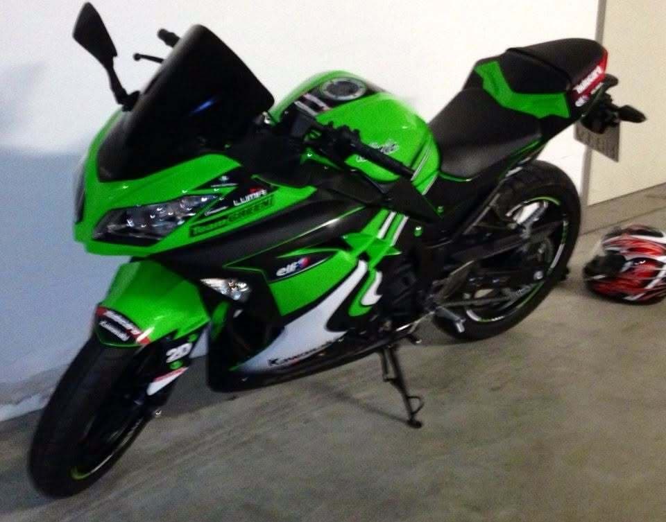 Kawasaki Ninja 300 abs (09.2013) – Foto 2