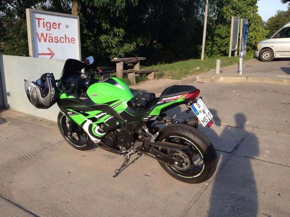 Kawasaki Ninja 300 abs (09.2013) – Foto 1