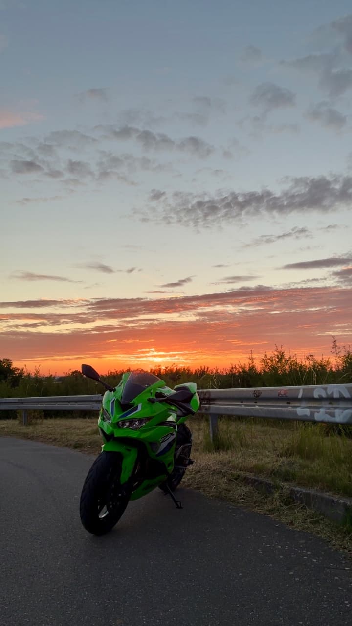 Kawasaki ZX-4RR (06.2026) – Foto 3