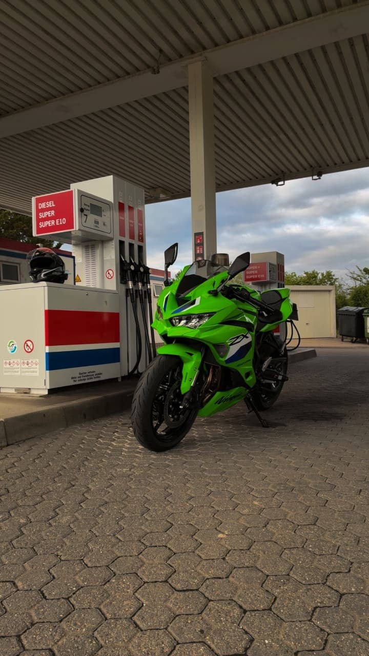 Kawasaki ZX-4RR (06.2026) – Foto 5