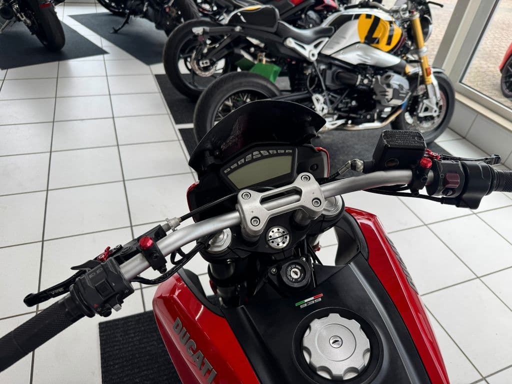 Ducati Hypermotard 939 *SC Project* (01.06.2016) – Foto 15