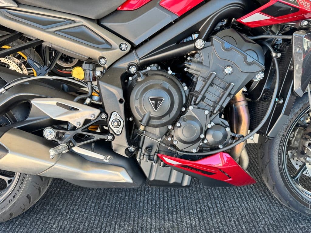Triumph Street Triple 765 RS *1.Hand* (01.10.2024) – Foto 5