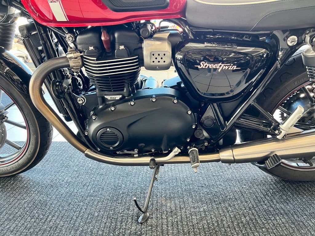 Triumph Street Twin 900 (01.01.2016) – Foto 10