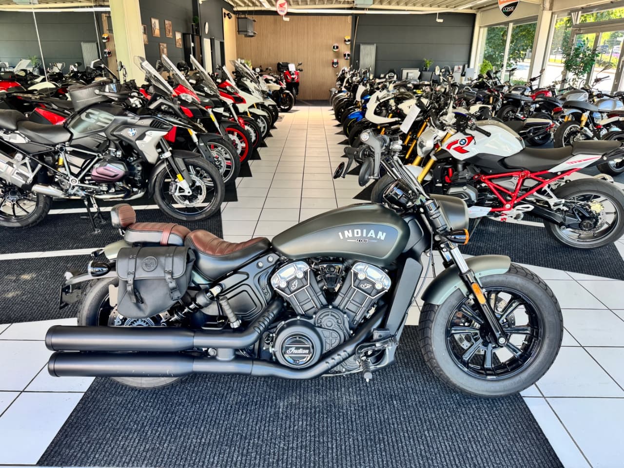 Indian Motorräder Scout Bobber (07.05.2022) – Foto 2