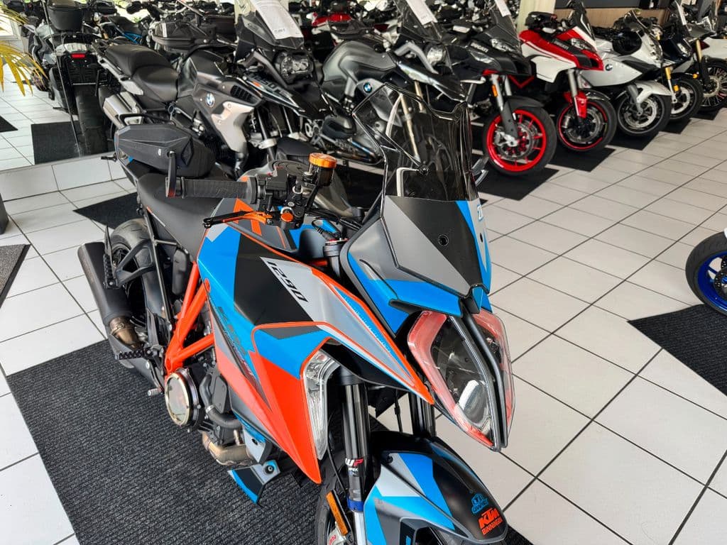 KTM 1290 Super Duke GT *Tech Pack*PowerParts*Zubehör (01.03.2023) – Foto 13