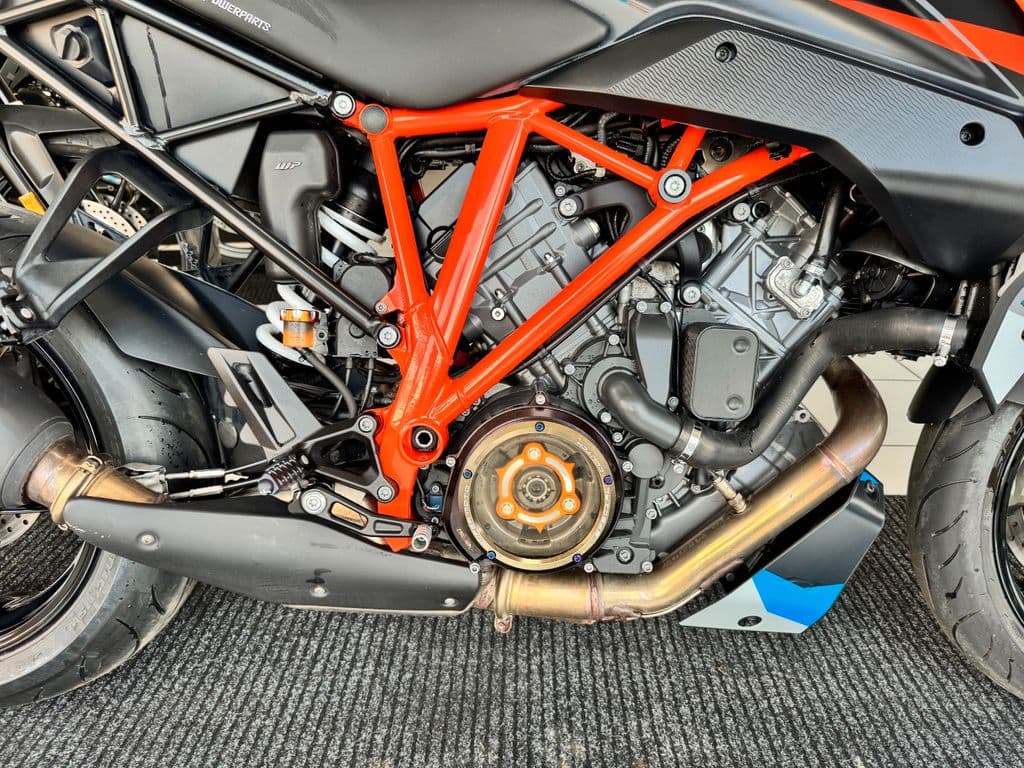 KTM 1290 Super Duke GT *Tech Pack*PowerParts*Zubehör (01.03.2023) – Foto 4