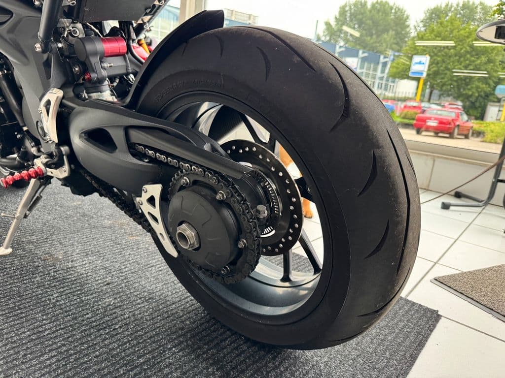 Triumph Speed Triple 1050 *SC Project* (06.2013) – Foto 9