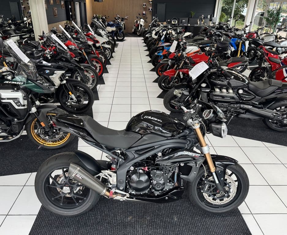 Triumph Speed Triple 1050 *SC Project* (06.2013) – Foto 1