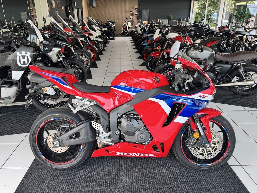 Honda CBR 600 RR *1.Hand* (06.2024) – Foto 2
