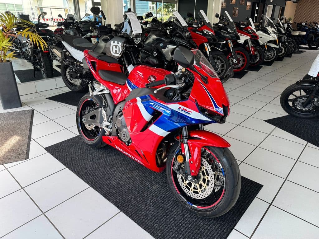 Honda CBR 600 RR *1.Hand* (06.2024) – Foto 3