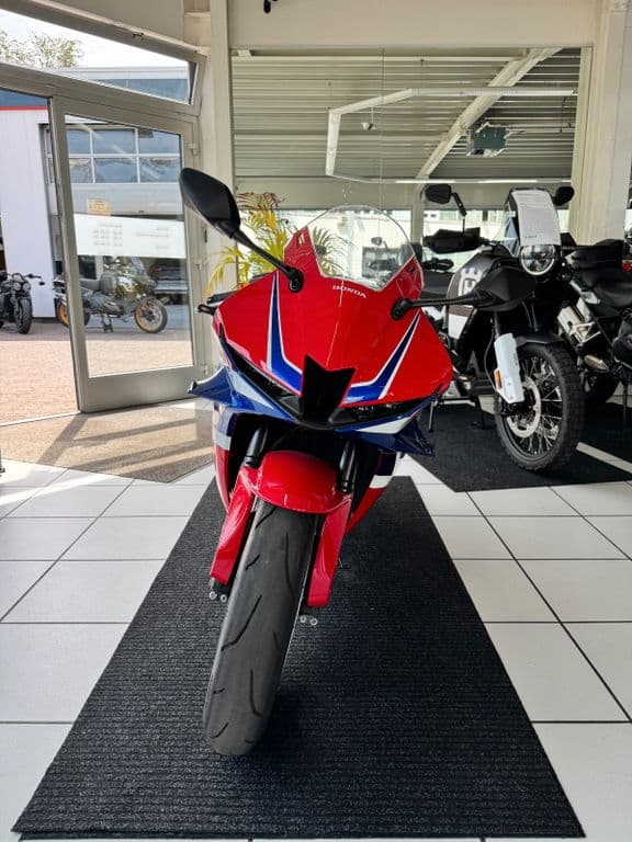Honda CBR 600 RR *1.Hand* (06.2024) – Foto 13