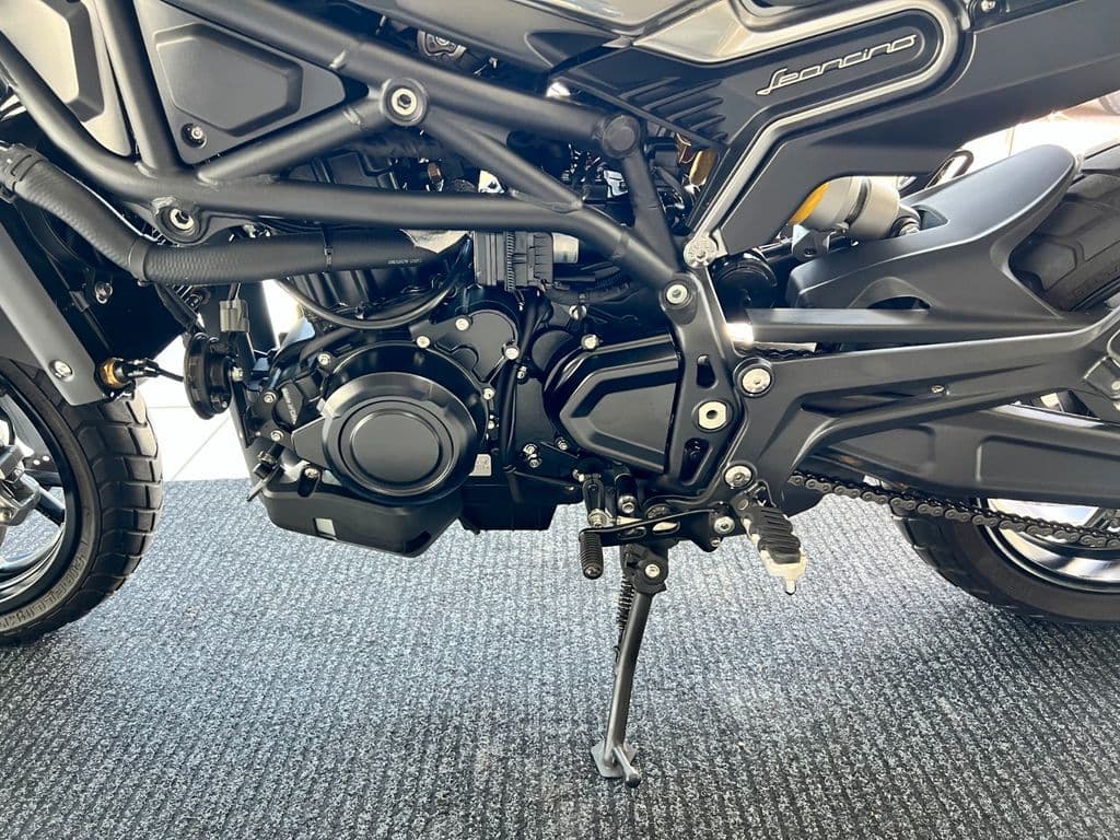 Benelli Leoncino 800 *1.Hand* (01.03.2023) – Foto 10
