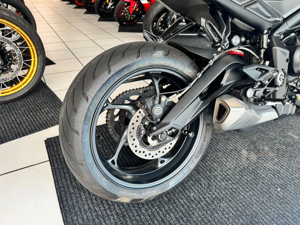 Triumph Street Triple 765 R *1.Hand* (03.2024) – Foto 5
