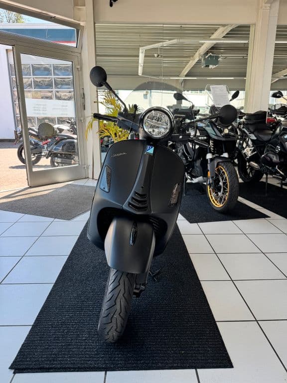 Vespa GTS 300 Super Tech *Bitubo*13 Zoll*Malossi*Notte (12.2020) – Foto 12