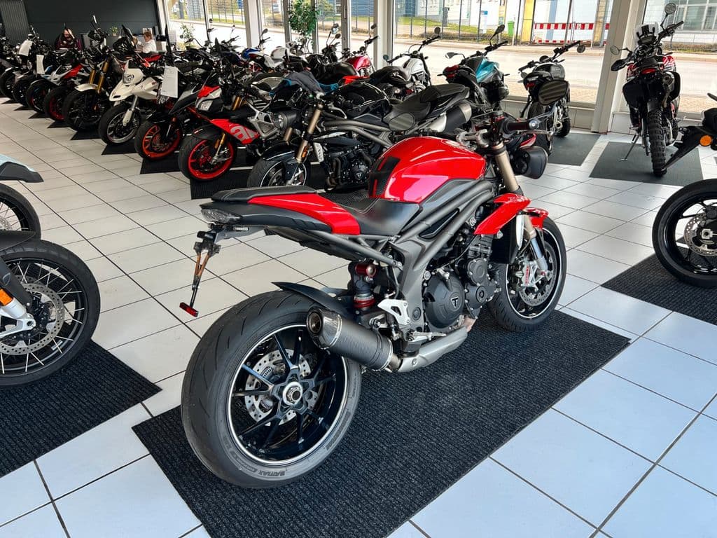 Triumph Speed Triple 1050 S *SC Project* (01.09.2017) – Foto 9