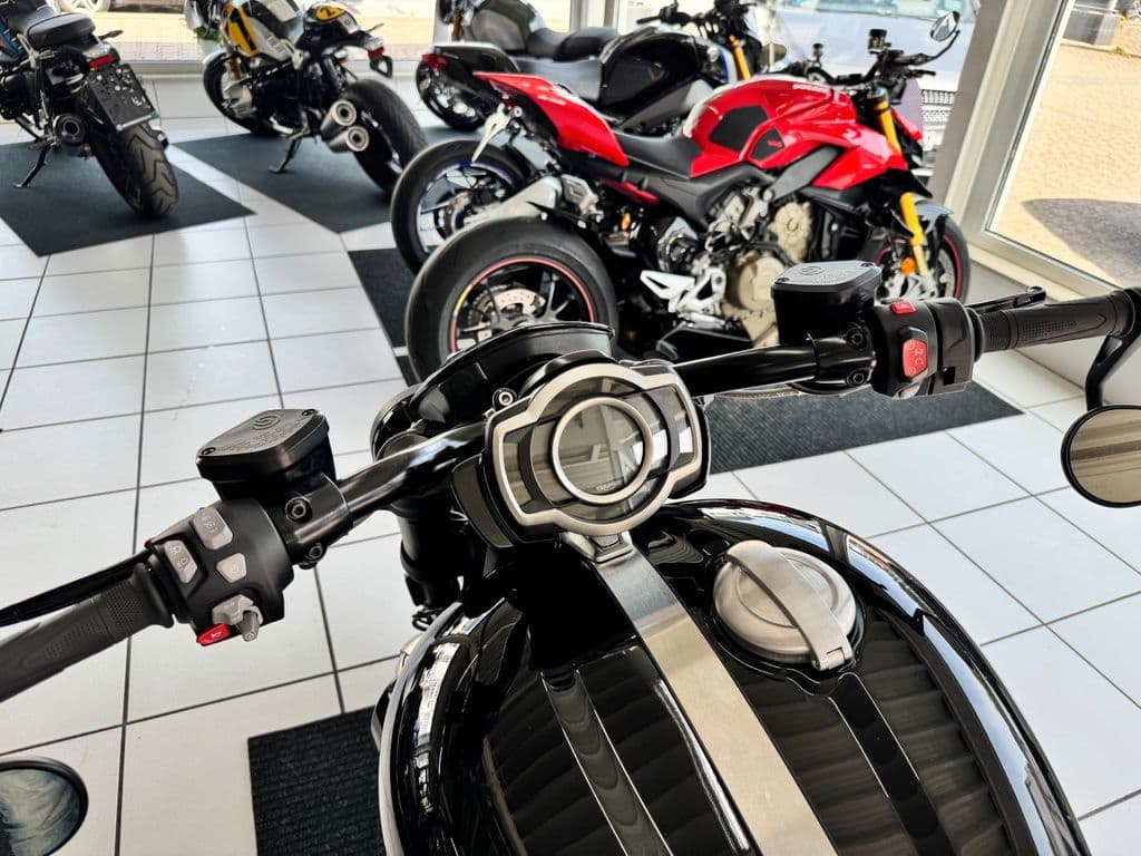 Triumph Rocket 3 R Storm *ABM*Wunderkind* (03.2025) – Foto 15