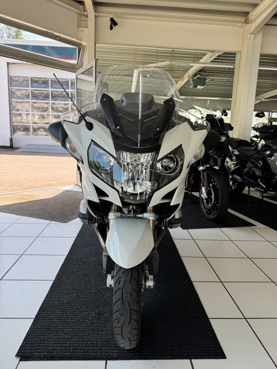 BMW BMW R 1200 RT LC *3 Pakete*Radio* (01.01.2018) – Foto 13