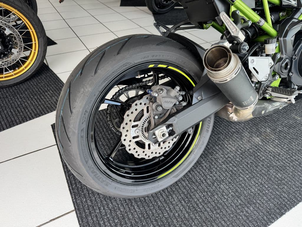 Kawasaki Z 900 *1.Hand*Bodis*Zubehör* (01.04.2022) – Foto 6