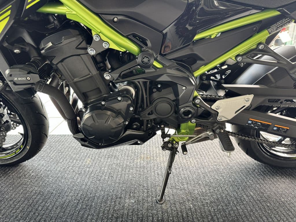 Kawasaki Z 900 *1.Hand*Bodis*Zubehör* (01.04.2022) – Foto 10