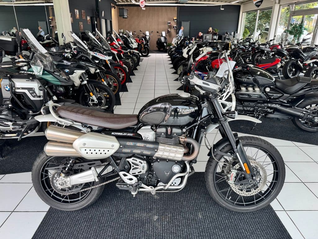 Triumph Scrambler 1200 XC *1.Hand*Öhlins* (06.2024) – Foto 2