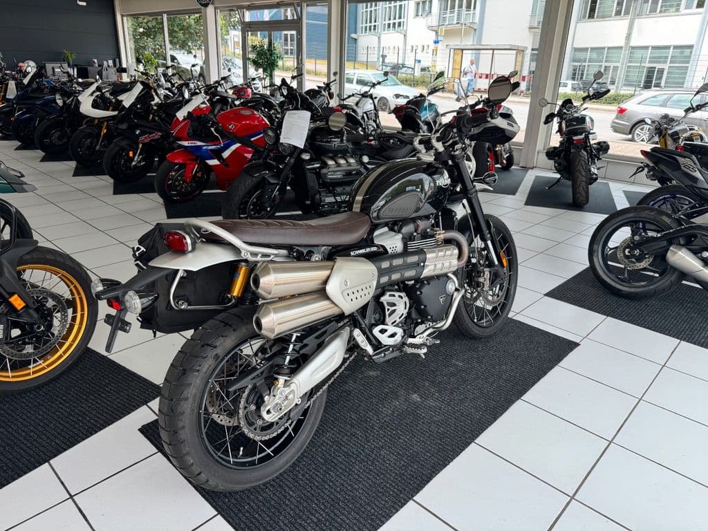 Triumph Scrambler 1200 XC *1.Hand*Öhlins* (06.2024) – Foto 8