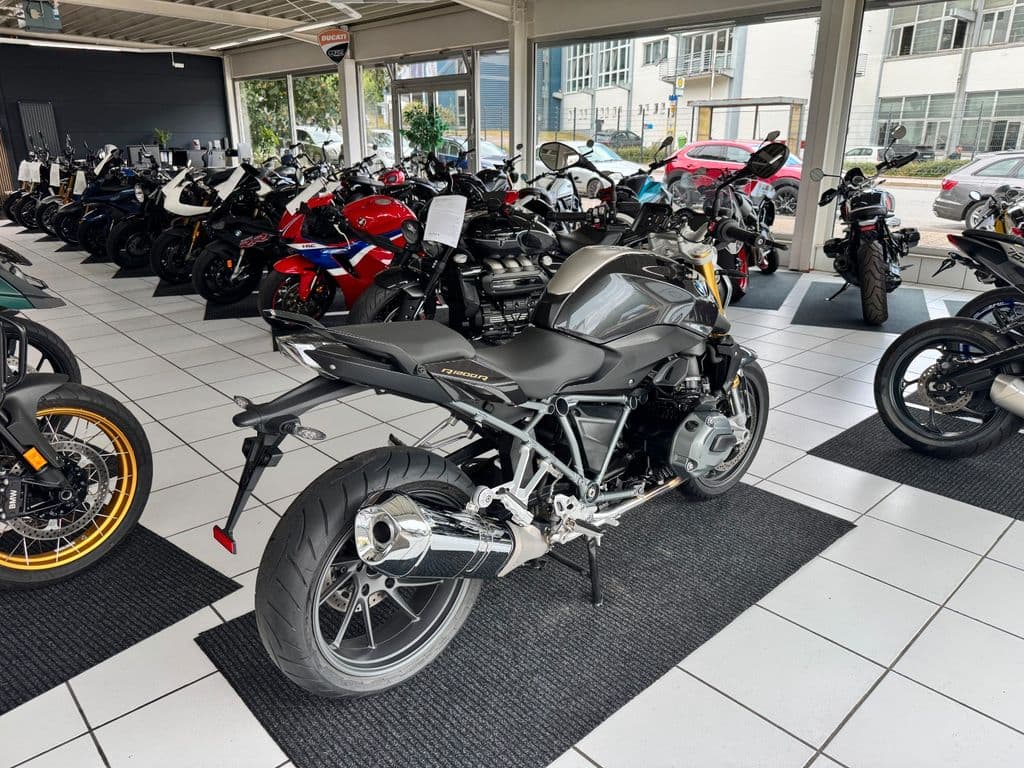 BMW R 1200 R *1.Hand*3 Pakete* (10.2016) – Foto 8
