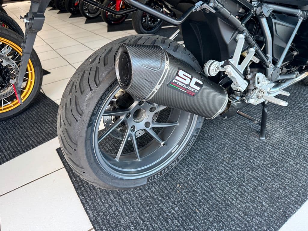 BMW R 1250 RS Exclusive *3 Pakete* (04.2020) – Foto 6