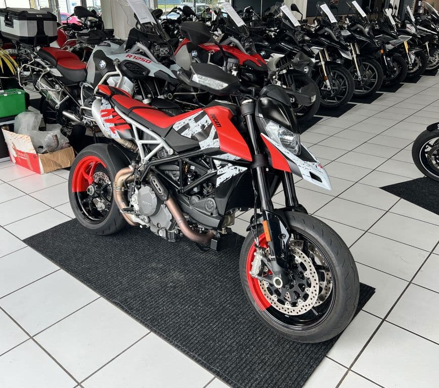 Ducati Hypermotard 950 RVE (01.06.2024) – Foto 3