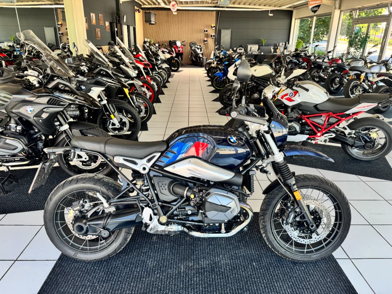 BMW R nineT Urban G/S *R nine T Urban GS*Komfort* (01.08.2022) – Foto 2