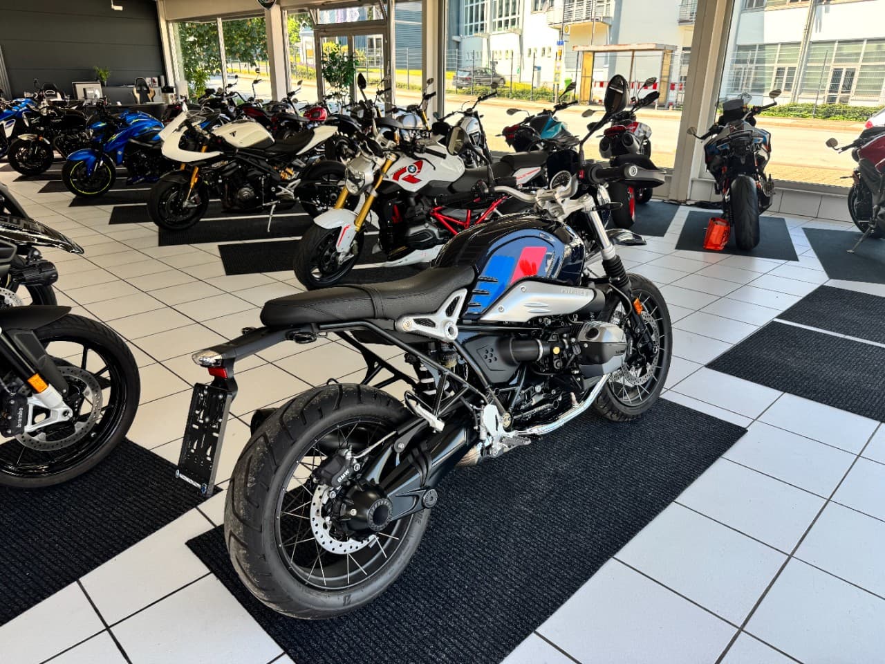 BMW R nineT Urban G/S *R nine T Urban GS*Komfort* (01.08.2022) – Foto 8