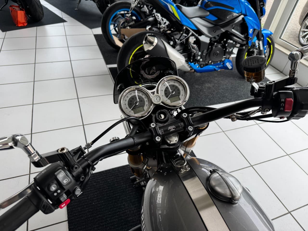 Triumph Thruxton R *Zubehör* (01.07.2017) – Foto 15