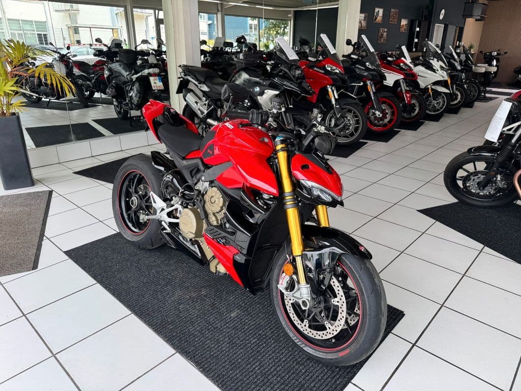Ducati Streetfighter V4S *Zubehör* (03.2022) – Foto 3