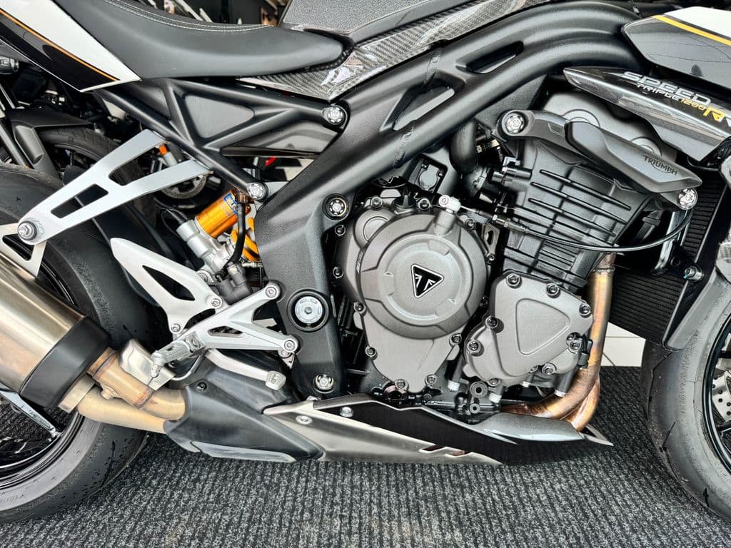 Triumph Speed Triple 1200 RR *1.Hand* (01.02.2022) – Foto 8
