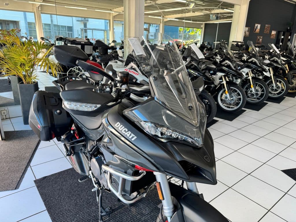 Ducati Multistrada V2S Travel *Koffer* (01.09.2022) – Foto 15