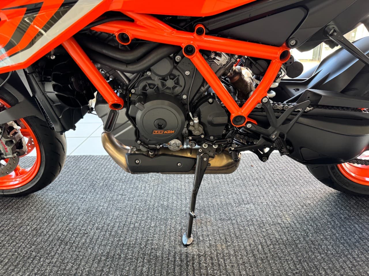 KTM 1290 Super Duke R Evo*Tech Pack*Remus* (01.07.2022) – Foto 10