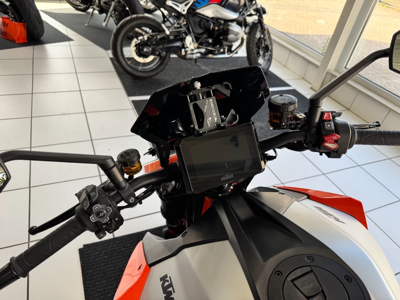 KTM 1290 Super Duke R Evo*Tech Pack*Remus* (01.07.2022) – Foto 15