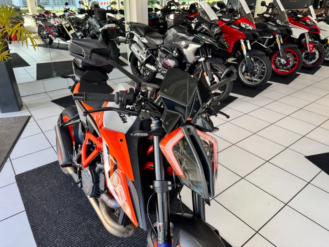 KTM 1290 Super Duke R Evo*Tech Pack*Remus* (01.07.2022) – Foto 14