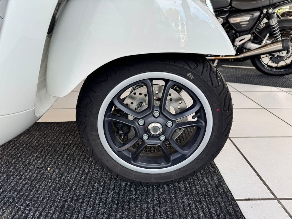 Vespa GTS 310 *1.Hand*176 KM* (01.08.2025) – Foto 4