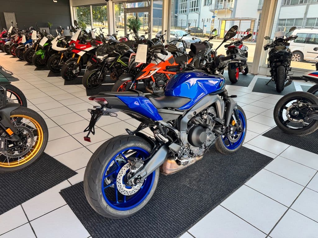 Yamaha MT-09 Y-AMT *1.Hand* (01.07.2025) – Foto 8